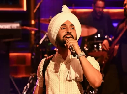 diljit dosanjh shines on jimmy fallon s show in historic moment