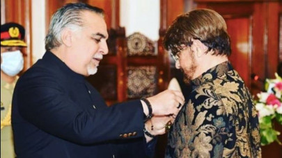 rizwan beyg receives his tamgha e imtiaz rizwan beyg receives his tamgha e imtiaz