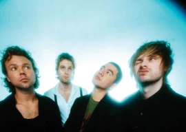 5 seconds of summer reunite in viral tiktok performance 5 seconds of summer reunite in viral tiktok performance
