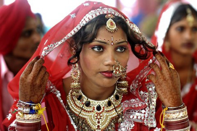 indian tv channel seeks prospective brides and grooms