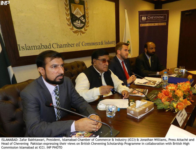 president icci zafar bakhtawari and jonathan williams press attache and head of chevening expressing their views photo inp