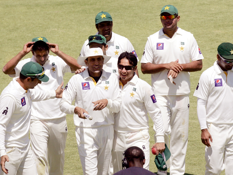 pakistan bowlers took nine wickets in an extended morning session to beat zimbabwe by 221 runs on the fifth day of the first test photo afp