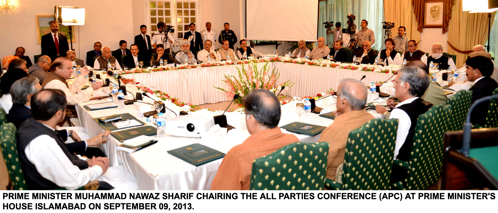 prime minister nawaz sharif chiaring the all parties conferece at prime minister 039 s house photo pid