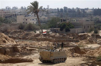 four hurt in attack on military facility in egypt s sinai state tv