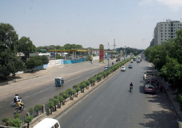 shahrah e faisal seen deserted after unannounced protests following the arrest of former mqm mpa sindh assembly nadeem hashmi photo ppi shahrah e faisal seen deserted after unannounced protests following the arrest of former mqm mpa sindh assembly nadeem hashmi photo ppi