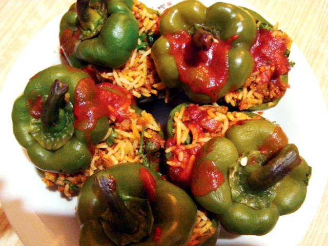 stuffed bell peppers or dolmey felfel stuffed bell peppers or dolmey felfel