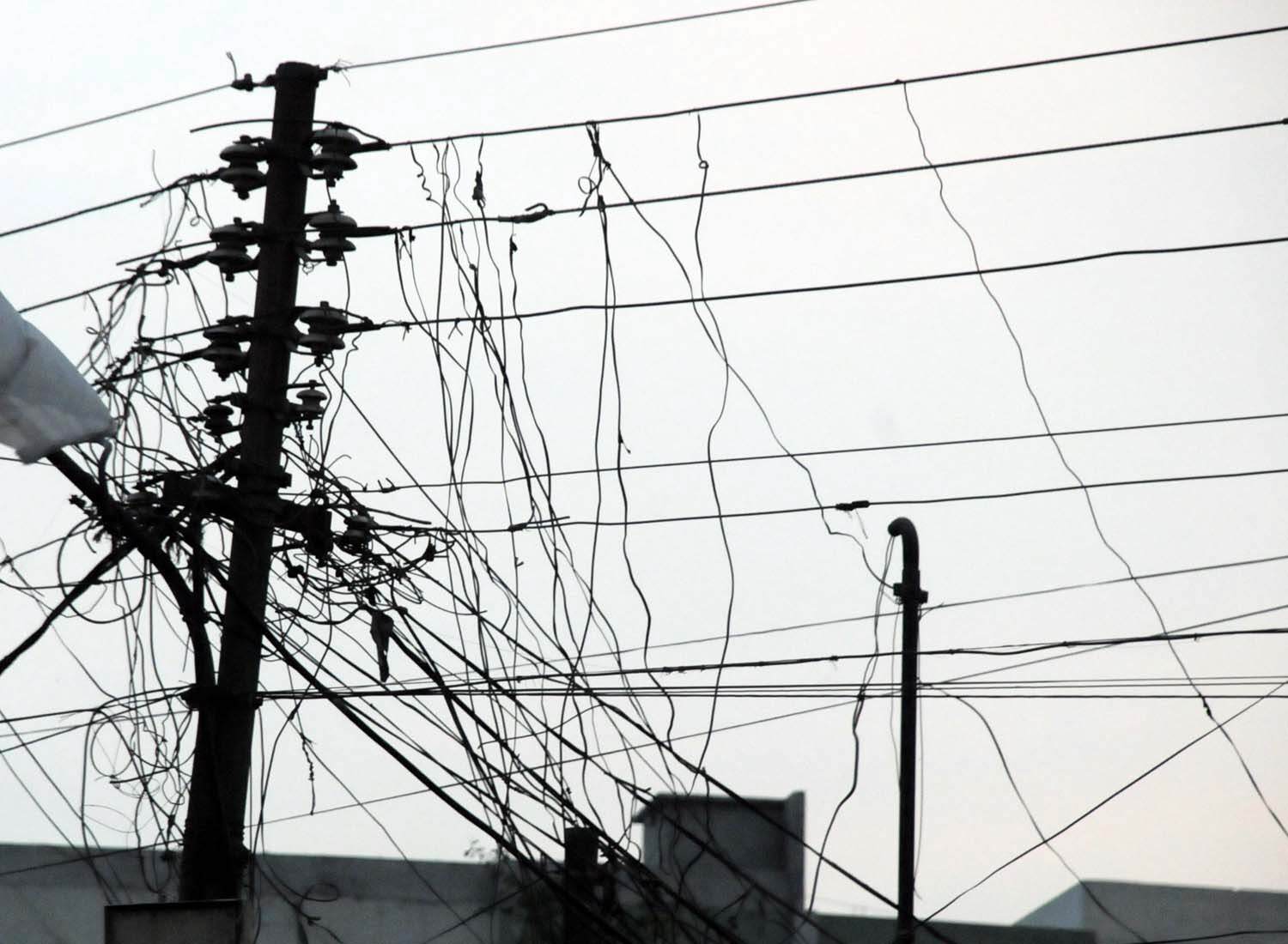 45 cases of large scale electricity theft involving stolen power worth a total of rs950 million have been registered since june 26 photo file