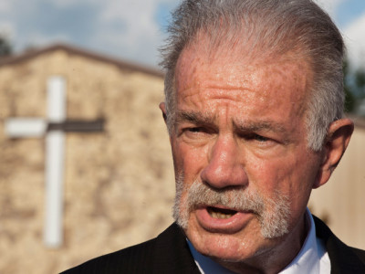 radical cleric terry jones arrested on felony charge radical cleric terry jones arrested on felony charge