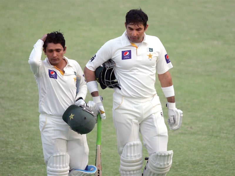 misbah will resume batting with akmal today on a cautious footing as pakistan have only five wickets left to chase the 106 run target photo afp