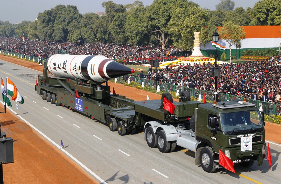 a surface to surface agni v missile is displayed during the republic day parade in new delhi on january 26 2013 photo reuters
