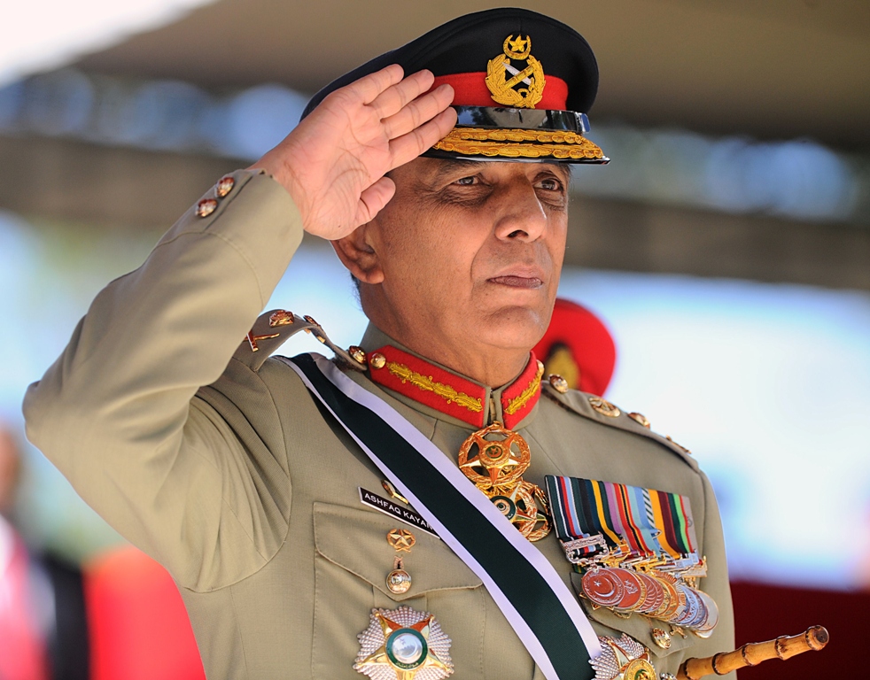 army chief general ashfaq parvez kayani paid rich tributes to the exemplary courage total commitment to duty by maj gen niazi photo afp file