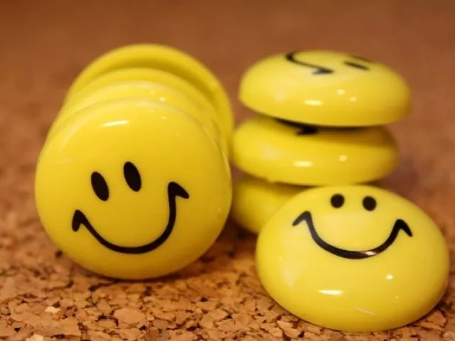pakistan smiles brighter than india in un happiness report pakistan smiles brighter than india in un happiness report