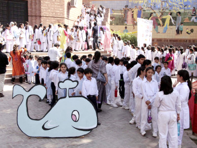 children throng to encore screenings of favourite films children throng to encore screenings of favourite films