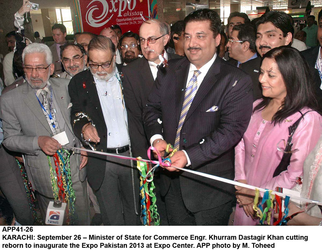 minister of commerce khurram dastagir khan inaugurating the expo pakistan 2013 at expo centre karachi photo app