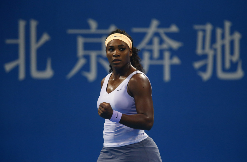 serena williams of the u s pumps her fist after winning a point during her match against russia 039 s elena vesnina at the china open tennis tournament in beijing september 29 2013 photo reuters