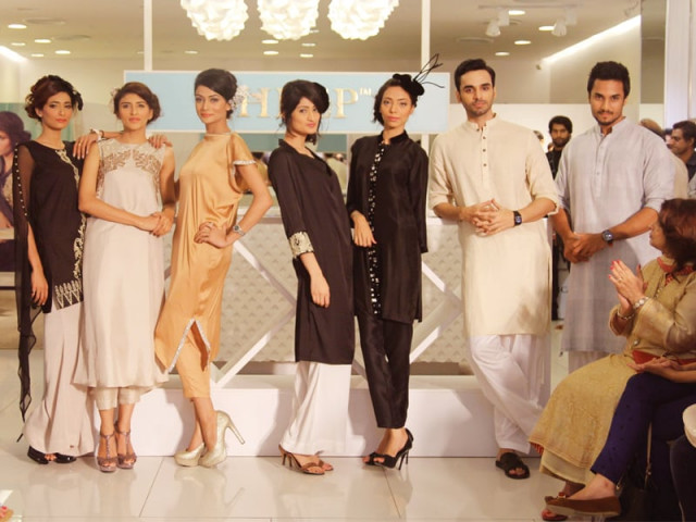 the colour palette includes a myriad of shades and no specific theme photos publicity