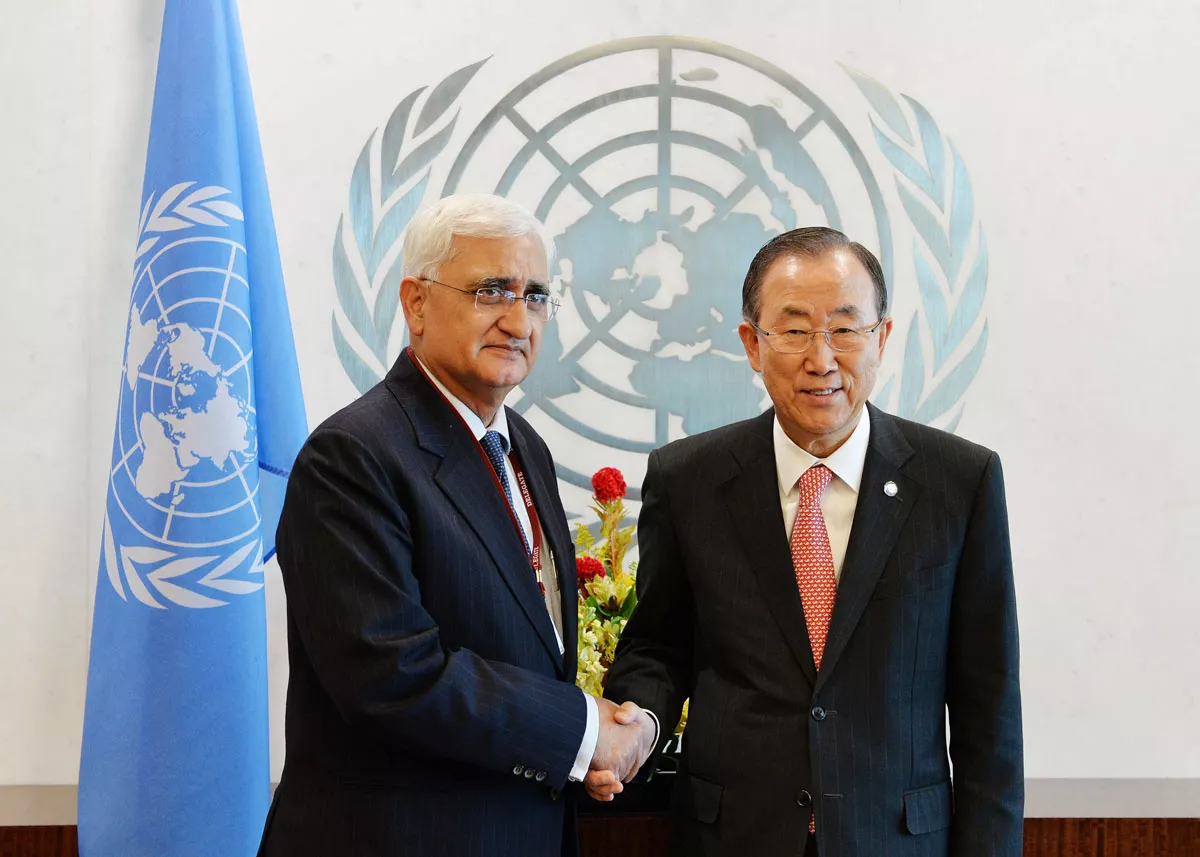 salman khurshid l india 039 s foreign minister shakes hands with united nations secretary general ban ki moon r before their meeting september 30 2013 at un headquarters in new york photo afp salman khurshid l india 039 s foreign minister shakes hands with united nations secretary general ban ki moon r before their meeting september 30 2013 at un headquarters in new york photo afp
