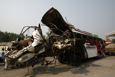 of anger and despair political civil rights leaders demand operation against militants