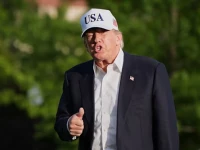 trump puts off planned iran strikes at gulf request