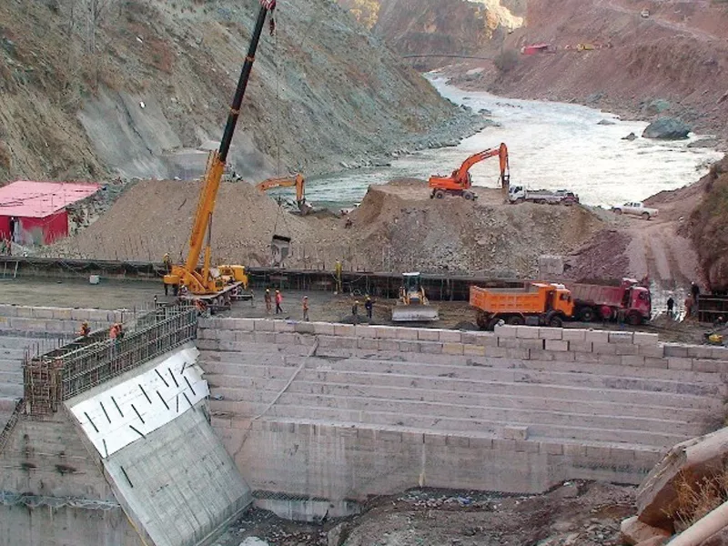 neelum jhelum project has reached 51 completion out of the total 67 kilometre long tunnel 40 kilometres has been excavated so far with the aid of two tunnel boring machines while the excavation of an underground powerhouse station stands at 90 6 completion and the transformers hall is at 100 completion photo file neelum jhelum project has reached 51 completion out of the total 67 kilometre long tunnel 40 kilometres has been excavated so far with the aid of two tunnel boring machines while the excavation of an underground powerhouse station stands at 90 6 completion and the transformers hall is at 100 completion photo file