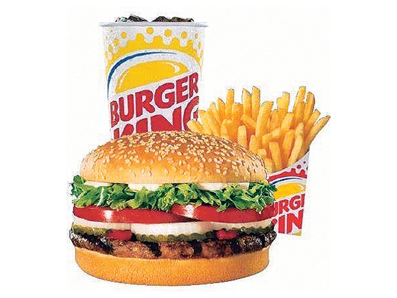 burger king has finally descended to karachi head to the newly opened burger king outlet located at boat basin