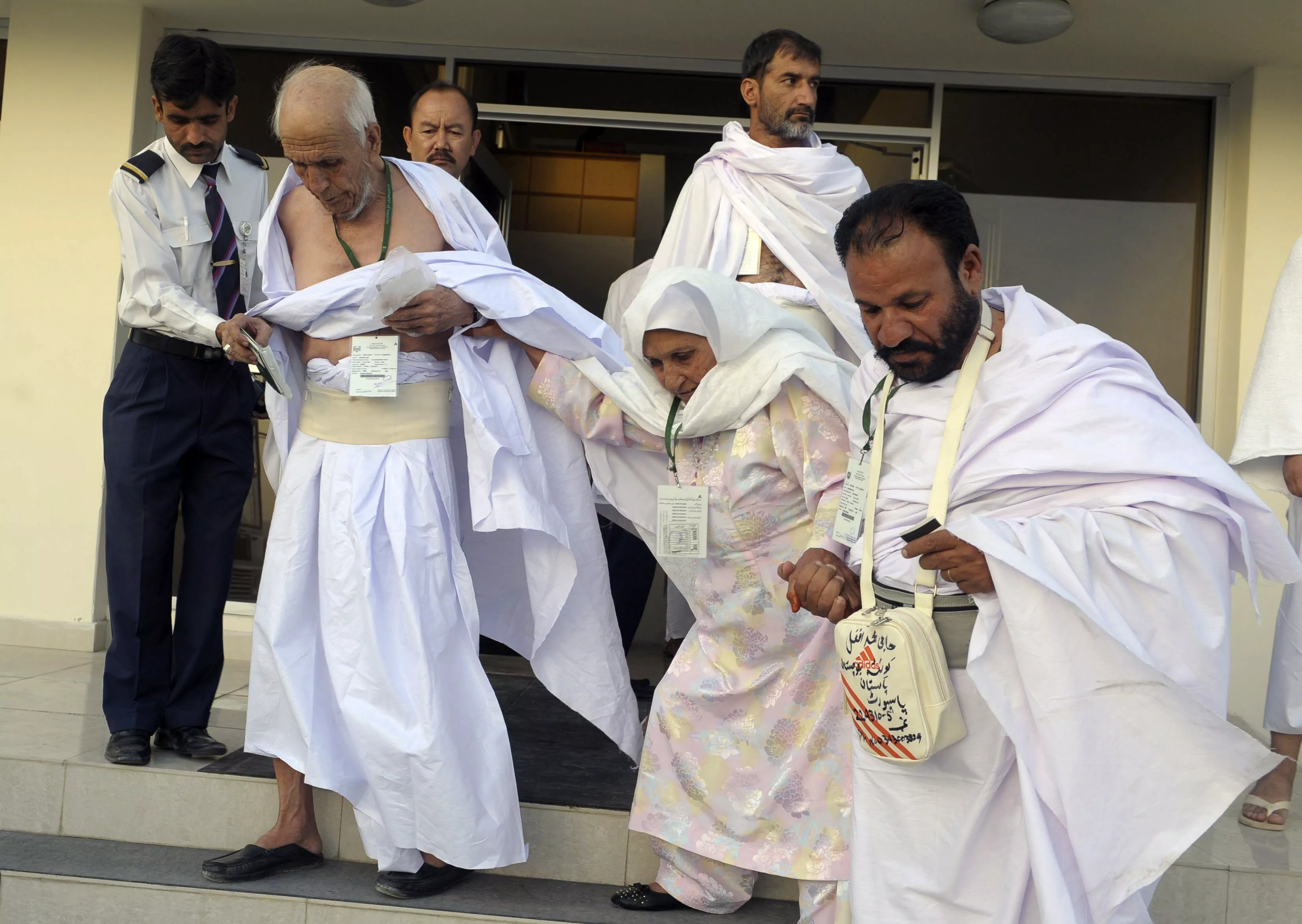 over 143 000 pakistani pilgrims are going for the holy sojourn photo afp file over 143 000 pakistani pilgrims are going for the holy sojourn photo afp file