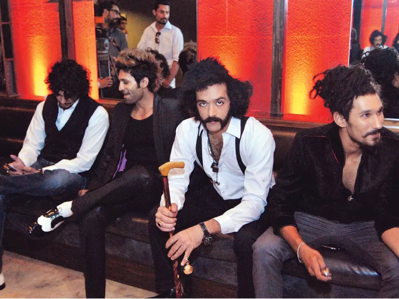models clad in attires depicting the vintage fashion of 1940s 50s and 60s at the launch photo arif soomro express models clad in attires depicting the vintage fashion of 1940s 50s and 60s at the launch photo arif soomro express