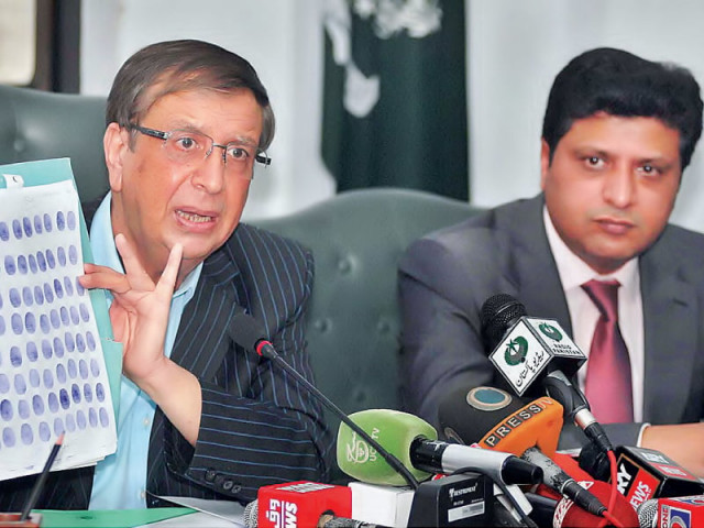 the ecp secretary and nadra chairman address a press conference photo app