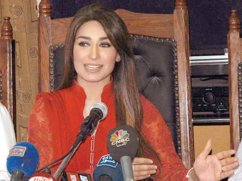 reema tariq spoke to the journalist community at karachi press club photo rashid ajmeri express