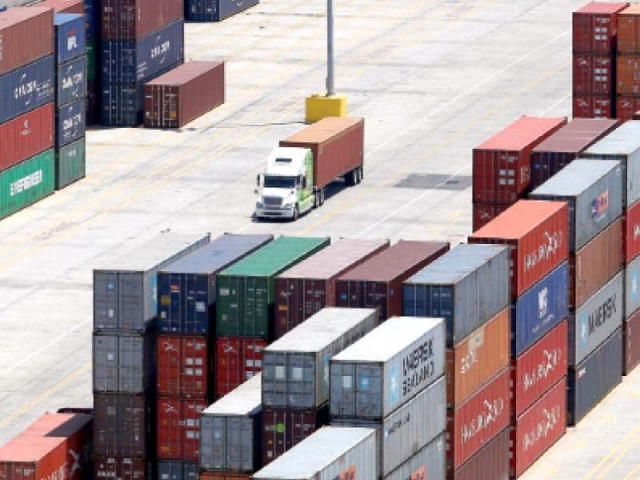 pakistan s regional exports rise 20 6 pakistan s regional exports rise 20 6