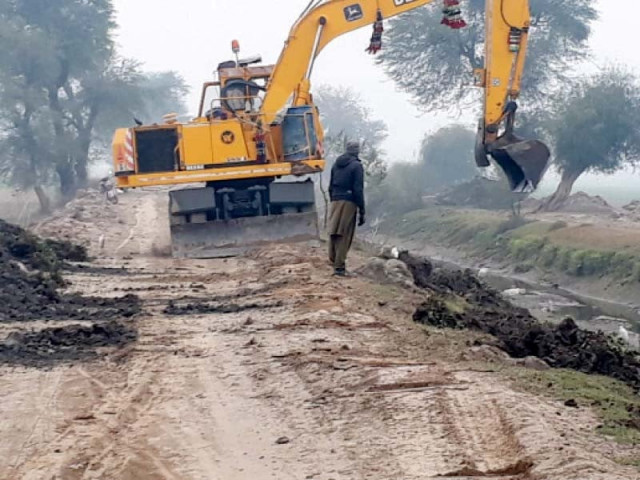 machinery is being used to speed up the process of desilting of canals in order to provide farmers timely supply of water for their crops photo express machinery is being used to speed up the process of desilting of canals in order to provide farmers timely supply of water for their crops photo express