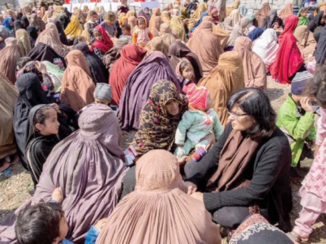 dr sania nishtar speaks to female idps in tirah valley photo nni dr sania nishtar speaks to female idps in tirah valley photo nni