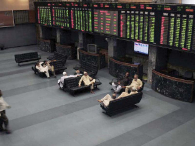 the government will collect cgt in the range of 0 15 from investors appearing in the active taxpayers list depending on the holding period of shares photo file the government will collect cgt in the range of 0 15 from investors appearing in the active taxpayers list depending on the holding period of shares photo file