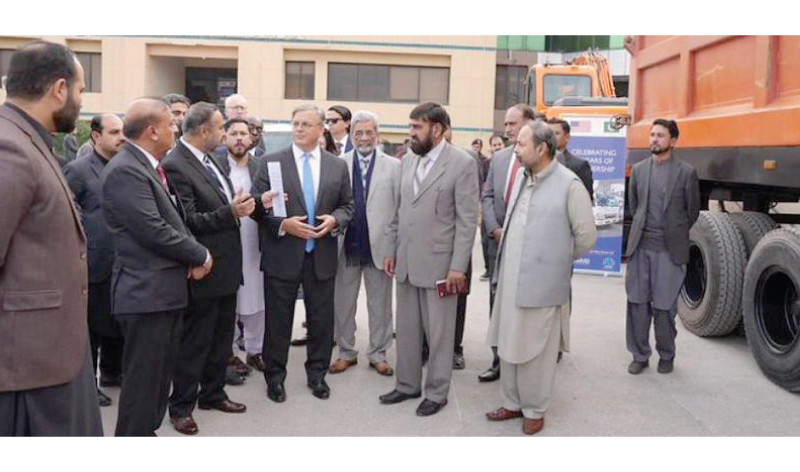 us ambassador donald blome visits the water and sanitation services office in peshawar photo express