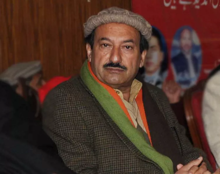 senator zahid khan blames abid sher ali for using abusive language against pashtuns photo express zafar aslam file senator zahid khan blames abid sher ali for using abusive language against pashtuns photo express zafar aslam file