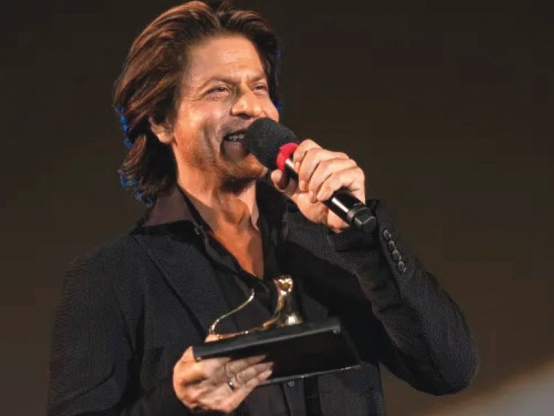 shah rukh accepted a career achievement award at the 77th locarno film festival photo file