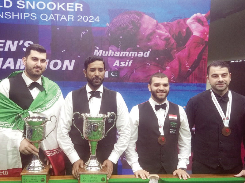 pakistan s muhammad asif second from left with runner up ali gharahgozlou first from left and bronze medallists egypts s mahmoud el hareedy and michael georgiou of cyprus photo courtesy pbsa