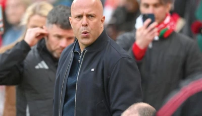 arne slot s liverpool are on track to qualify for next season s champions league photo afp file