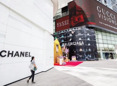 luxury sector seeks to recover its cachet