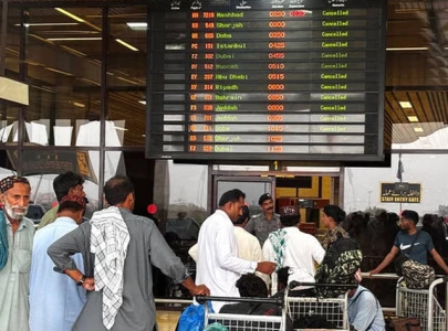 passengers challenge offloading