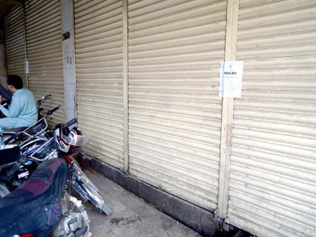 More than 100 shops on police land sealed in Hyderabad