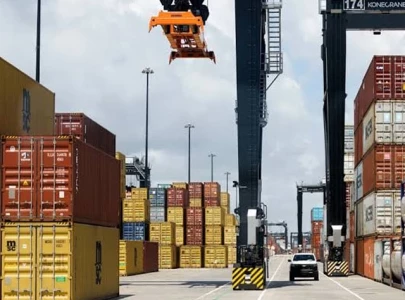 trade deficit widens to 10 8b in first quarter trade deficit widens to 10 8b in first quarter