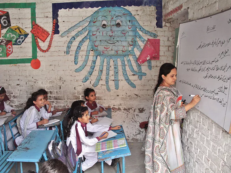 hope uplift foundation goes to the bottom of the social ladder for the noblest of work photo shafiq malik hope uplift foundation goes to the bottom of the social ladder for the noblest of work photo shafiq malik
