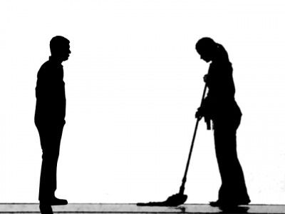 a hundreth of pakistanis live in bonded labour global slavery index