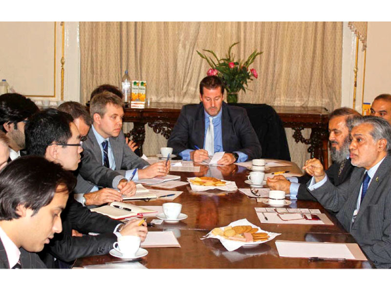 finance minister ishaq dar met with members of the international financial community at the pakistan high commission in london this was part of a string of meetings undertaken by the minister in the past two weeks photo inp