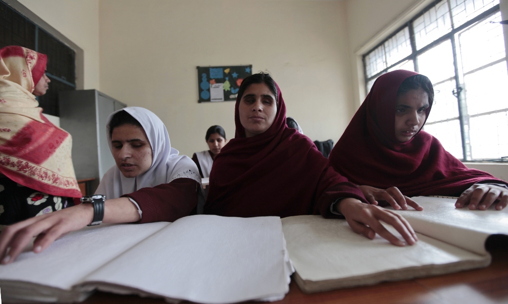 visually impaired students in pakistan photo reuters