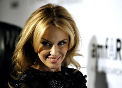 kylie minogue wants to reunite with ex beau