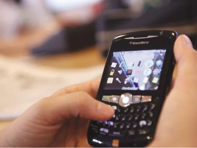 petitioner says he was sold a defective second hand blackberry photo afp petitioner says he was sold a defective second hand blackberry photo afp
