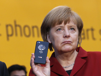 germany summons us envoy over merkel phone spy claims