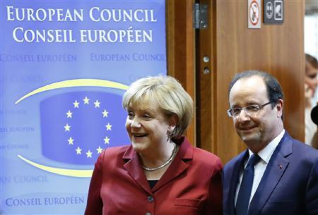 germany 039 s chancellor angela merkel l and france 039 s president francois hollande arrive at a european union leaders summit in brussels photo reuters germany 039 s chancellor angela merkel l and france 039 s president francois hollande arrive at a european union leaders summit in brussels photo reuters